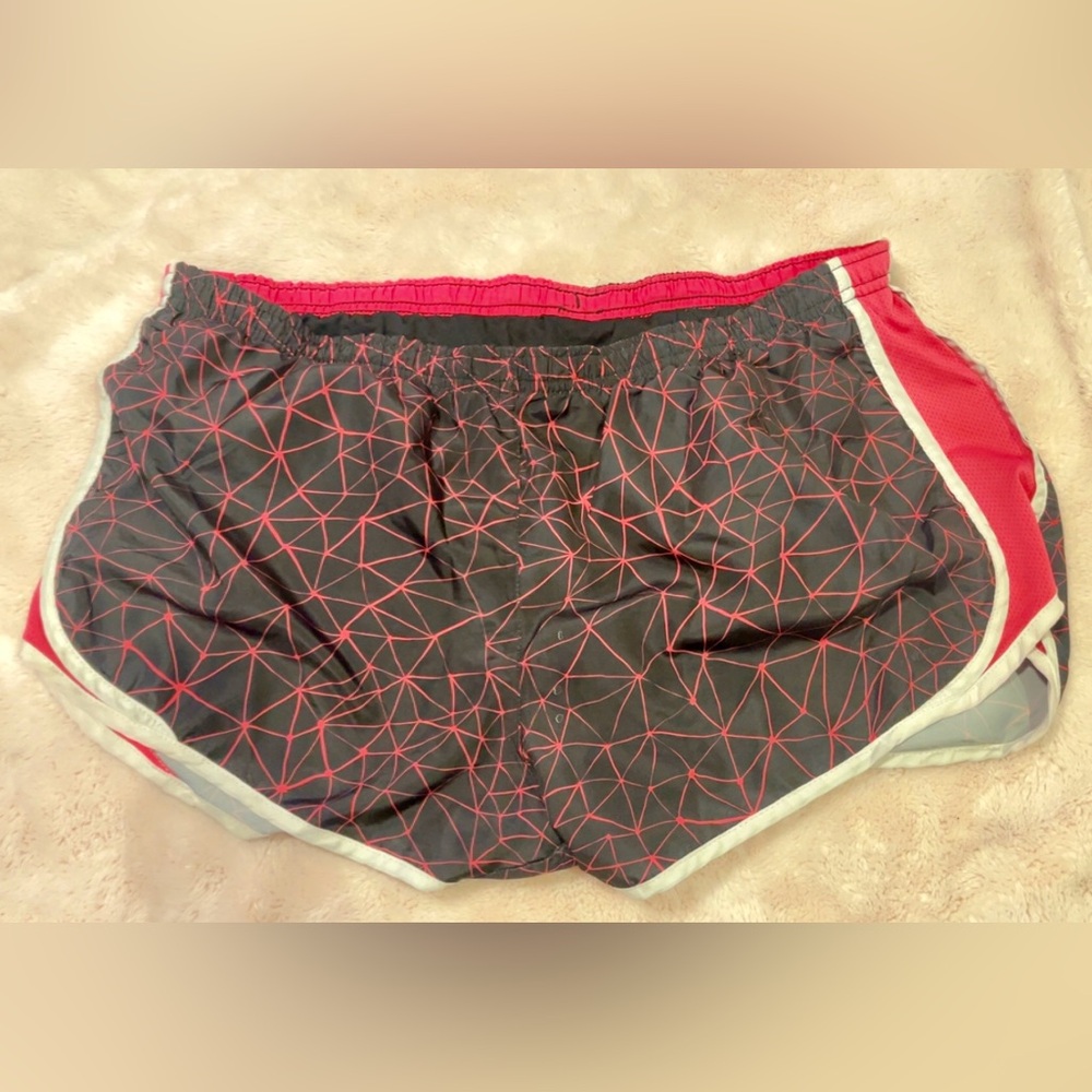 Geometric Black and Pink Women's Shorts